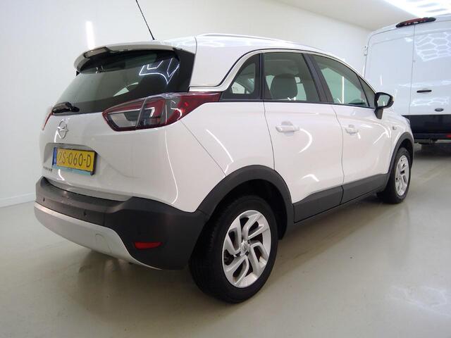 Opel Crossland X 1.2 Turbo Innovation Navigatie / Cruise / DakRail Chroom Parkeersensoren
