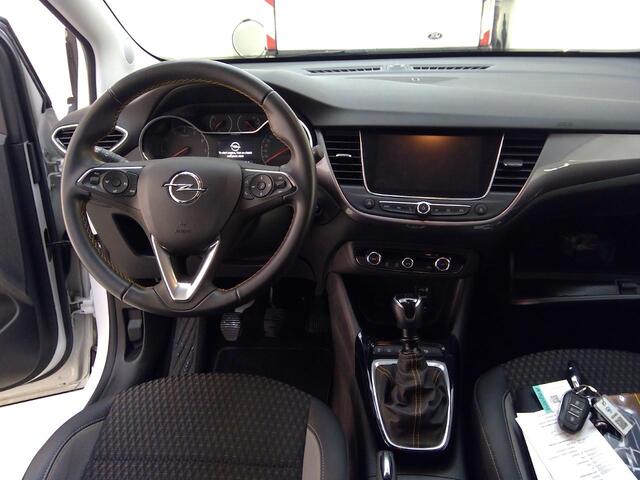 Opel Crossland X 1.2 Turbo Innovation Navigatie / Cruise / DakRail Chroom Parkeersensoren