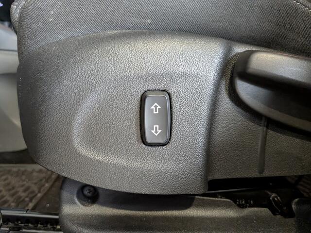 Opel Crossland X 1.2 Turbo Innovation Automaat Airco, Cruise Control, Trekhaak, Stuurbekrachtiging