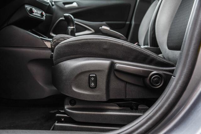 Opel Crossland X 1.2 Online Edition