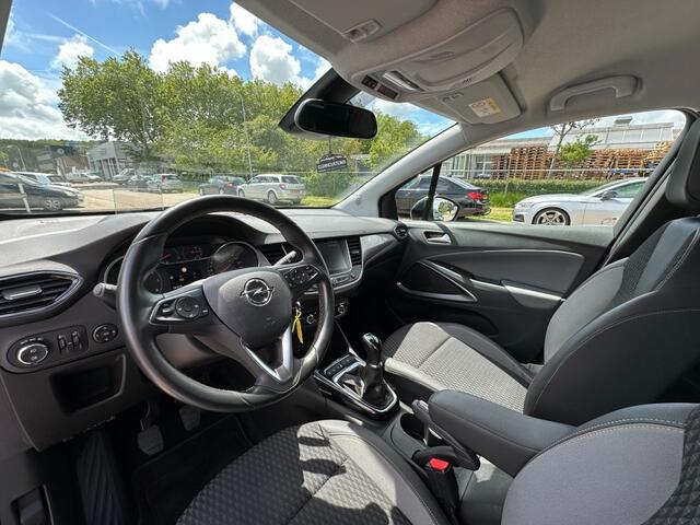 Opel Crossland X 1.2 Innovation 360 Camera HUD CarPlay Lichtmetalen velgen