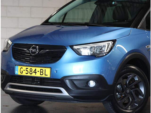 Opel Crossland X 110PK 120 Jaar Edition | 1ste eigenaar | Camera | Climate Control | Cruise Control | Navigatie | LED lampen | AppleCarPlay/AndroidAuto | Parkeersensoren | Isofix | Privacy Glass | Two-Tone |