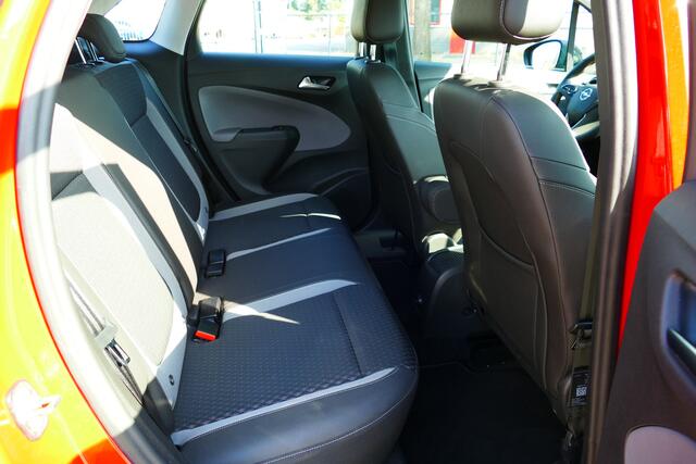 Opel Crossland X 1.2 110pk Turbo Innovation Bi-Tone, Navi, Clima, Cruise, Stoel&StuurVerw, 16"LMV