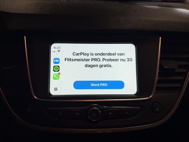 Opel Crossland X 1.2 Turbo Innovation . Apple carplay. Automaat . stuur+stoel verwarming.Trekhaak. sportvelgen .
