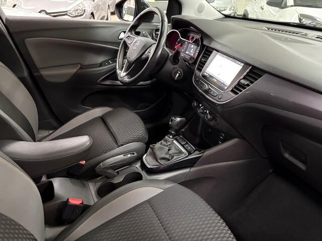 Opel Crossland X 1.2 T. INNOVATION Navigatie Half Leder Multimedia Cruise