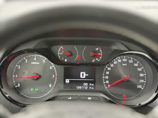 Opel Crossland X 1.2 Turbo Online Edition 110pk | Apple Carplay/Android Auto | Cruise control | Dab | Lichtmetalen velgen 16" | Navigatiesysteem full map | Parkeersensor achter | Zeer nette auto!