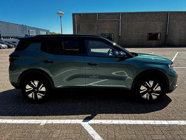 Opel FRONTERA 1.2 Turbo Hybrid GS 7p. | 145pk | Navigatie | Camera achter | Climate Control | Stoel- en stuurverwarming | Parkeersensoren voor en achter | LED verlichting | Verwarmde voorruit