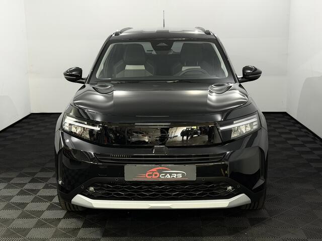 Opel FRONTERA 1.2 Turbo Hybrid GS Camera, Navi, Stoelverwarming, Cruise control, Rijstrook correctie, Clima, Apple carplay, Lichtmetalen velgen