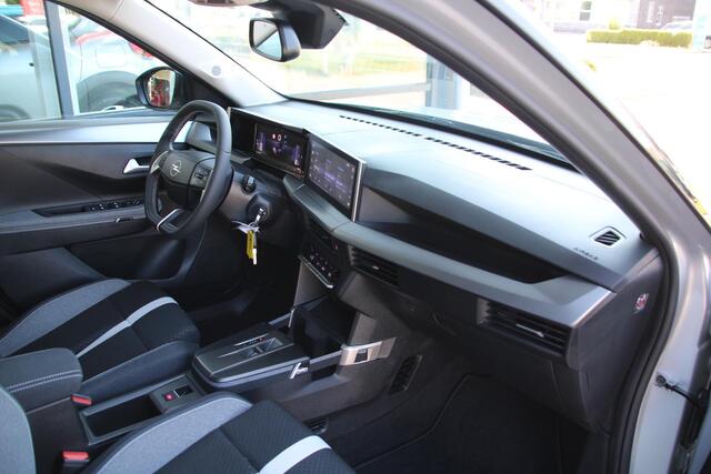 Opel FRONTERA 1.2 Turbo Hybrid GS 7-zits Automaat Airco Navi Camera 4287km Nieuwstaat