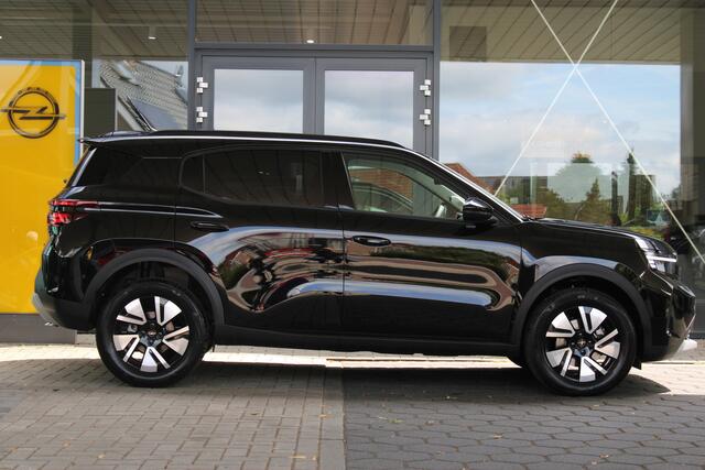 Opel FRONTERA 1.2 Turbo Hybrid Ultimate 7p. | Keyless Entry & Start | Winterpack | BLIS | Achteruitrijcamera