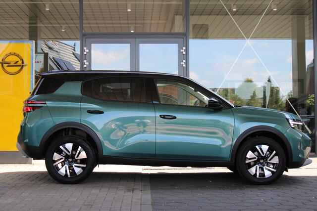 Opel FRONTERA 1.2 Turbo Hybrid Ultimate 5p. | Keyless Entry & Start | Winterpack | BLIS | Achteruitrijcamera