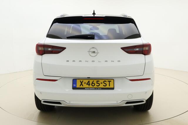Opel Grandland 1.2 Turbo Level 4 | Navigatie | Stoel & Stuurverwarming | Zwart dak | Electrische achterklep | Climate control | Bi-Color Lichtmetalen velgen