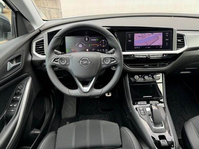Opel Grandland 1.6 Turbo Hybrid Elegance met Navi/Camera, AGR, LED, 18inch