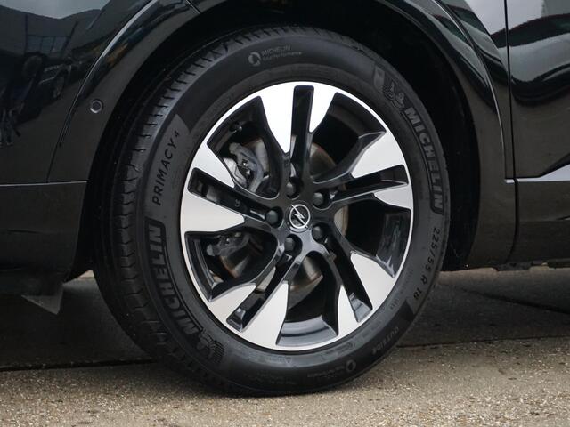 Opel Grandland 1.2 Turbo Business Elegance