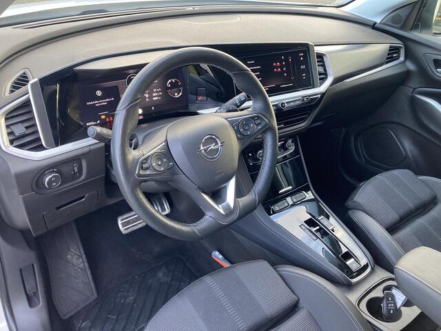 Opel Grandland 1.2 Turbo Elegance 8-Traps Automaat | ECC | Navi | Winterpakket | Camera | AGR | Elektrisch Pakket | Interieur-pakket | 18" LM-Velgen