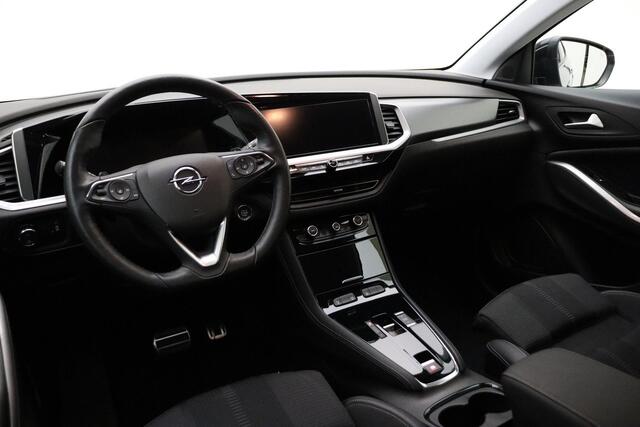 Opel Grandland 1.2 Turbo Level 3 130 PK Automaat | Navigatie | Camera | Stoel & Stuurverwarming | Zwart dak | Keyless | Lichtmetalen velgen | Climate control