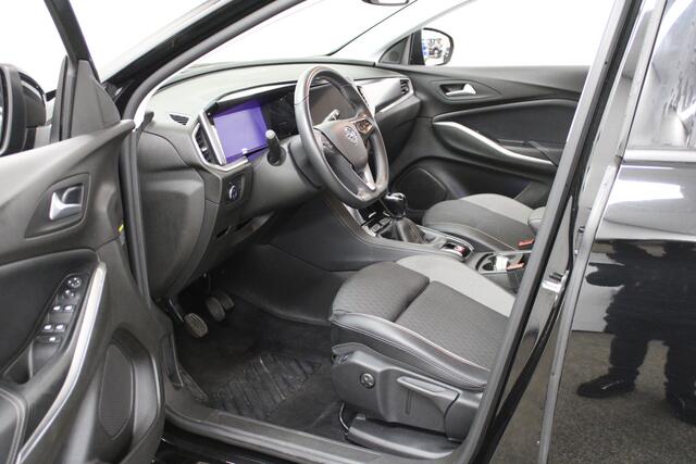 Opel Grandland 1.2 Turbo Business Elegance