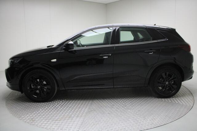 Opel Grandland 1.2 Turbo Hybrid GS | Automaat | stoel+stuurverwarming | PDC V+A+camera | Climate | Cruise adaptief | Navigatie | AA/Carplay | Bluetooth