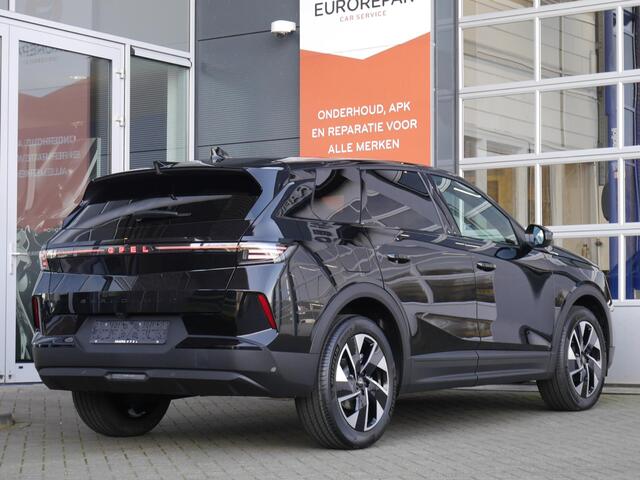 Opel Grandland 1.2 Turbo Hybrid GS | Nieuwe auto | Automaat | Matrix led koplampen | Stoel en Stuur verwarming | Navigatie | Keyless entry en start | Adaptive cruise control