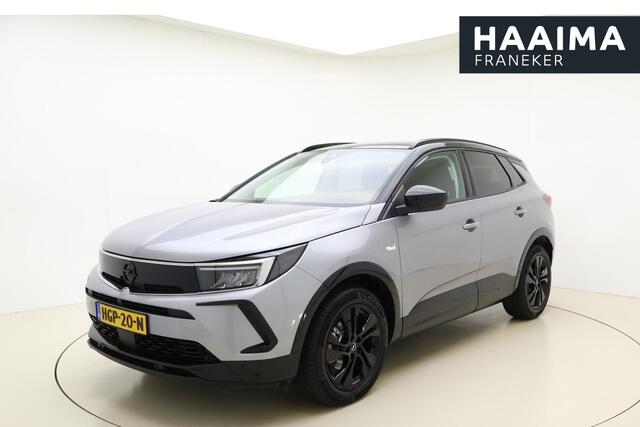 Opel Grandland 1.2 Turbo GS Black Pack | Automaat | Stoel en stuurverwarming | Navigatie | Achteruitrijcamera | Comfort stoelen | Adaptive cruise control | Parkeersensoren voor en achter | Led verlichting | Climate control