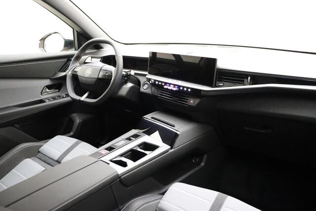 Opel Grandland Electric GS 73 kWh | Focal geluidssysteem | Glazen schuif- / kanteldak | Navigatie | 20" lichtmetalen velgen | Nieuw model!