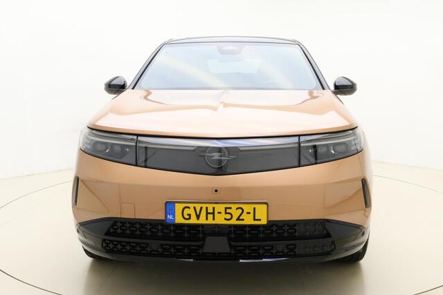 Opel Grandland Electric GS 73 kWh | Focal geluidssysteem | Glazen schuif- / kanteldak | Navigatie | 20" lichtmetalen velgen | Nieuw model!