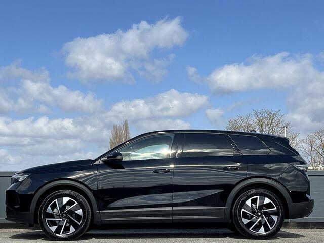 Opel Grandland 1.2 Turbo Hybrid GS
