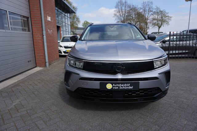 Opel Grandland 1.2 TURBO GS LINE NOVEMVER 2022 CAMERA NAVIGATIE ANDROID/APPLECARPLAY NAVI CLIMA CRUISE BLUETOOTH FULL LED PDC V+A ENZ...