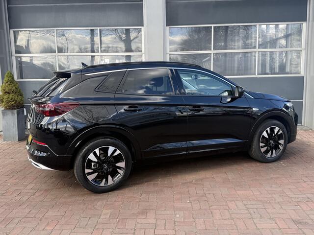 Opel Grandland 1.6 Turbo Plug-In Hybrid 224pk Aut. Elegance | 18Inch | Navi | 360 Camera | Elektr. klep | 01-2023 10.375 KM