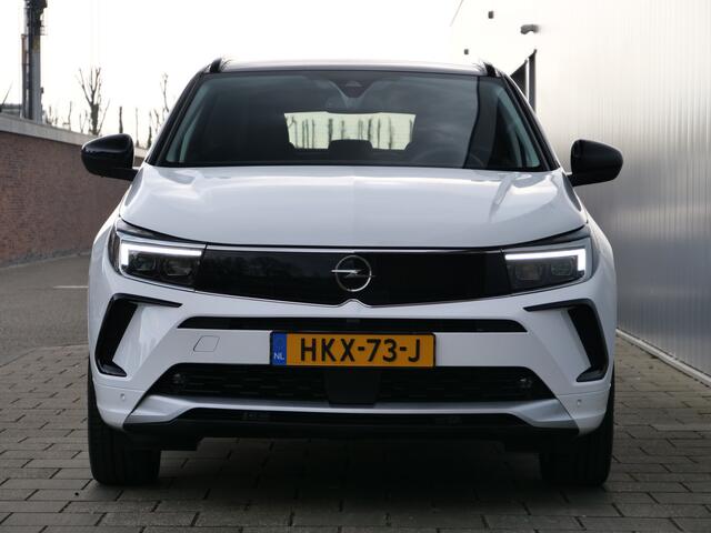 Opel Grandland 1.2 Turbo 130pk Ultimate AUTOMAAT Matrix LED / Apple Carplay / Comfortstoelen