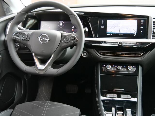Opel Grandland 1.2 Turbo 130pk Ultimate AUTOMAAT Matrix LED / Apple Carplay / Comfortstoelen