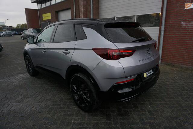 Opel Grandland 1.2 TURBO GS LINE NOV 2022 DEALER ONDERHOUDEN 4X ZGAN ALL SEASON BANDEN CAMERA FULL LED NAVI ANDROID/APPLECARPLAY ECC AIRCO CRUISECONTROL PARKEERSENSOREN V+A 19INCH BLUETOOTH ENZ...