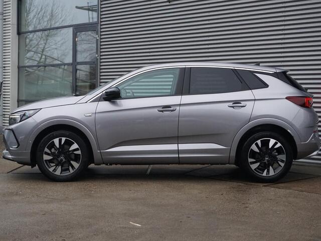 Opel Grandland 1.2 Turbo Level 3