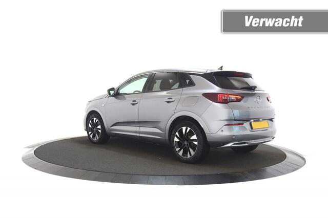 Opel Grandland 1.6 Turbo Hybrid / Camera / Ad. Cruise / Stuurverwarming / LED