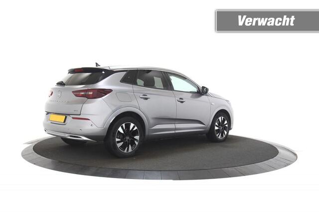 Opel Grandland 1.6 Turbo Hybrid / Camera / Ad. Cruise / Stuurverwarming / LED