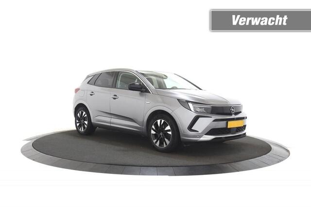 Opel Grandland 1.6 Turbo Hybrid / Camera / Ad. Cruise / Stuurverwarming / LED