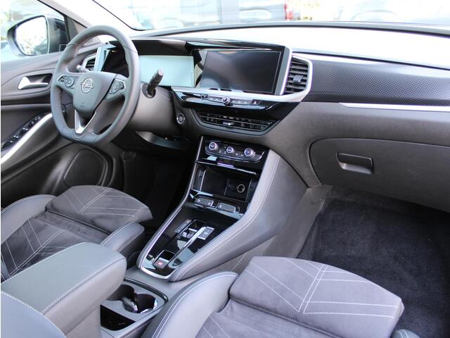Opel Grandland 1.2 Turbo Ultimate Automaat | Navi / Camera / Stoelverwarming