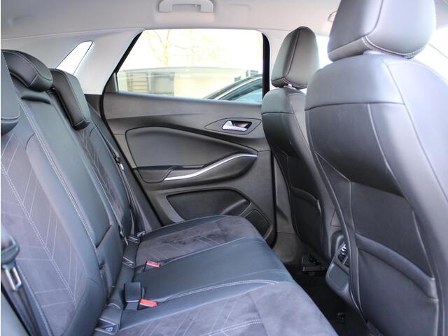 Opel Grandland 1.2 Turbo Ultimate Automaat | Navi / Camera / Stoelverwarming