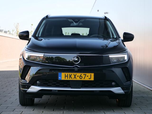 Opel Grandland 1.2 Turbo 130pk Ultimate AUTOMAAT Comfortstoelen / Camera / Winterpakket / Apple CarPlay