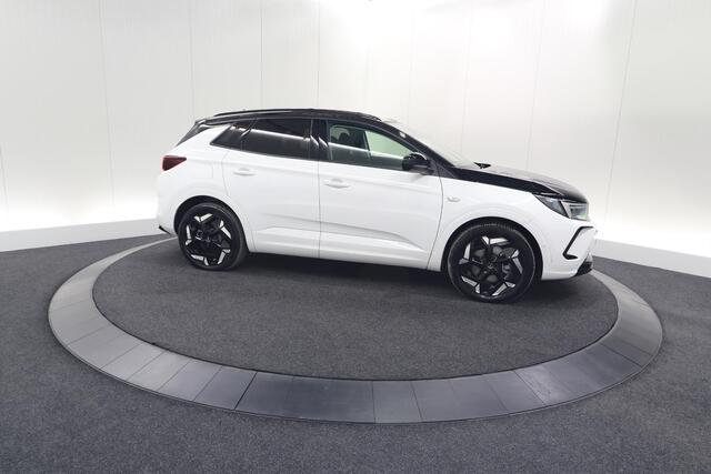 Opel Grandland 300 Turbo Plug-In Hybrid 4x4 GSe | Adaptieve Cruise Control | Camera | Elektrische Kofferklep