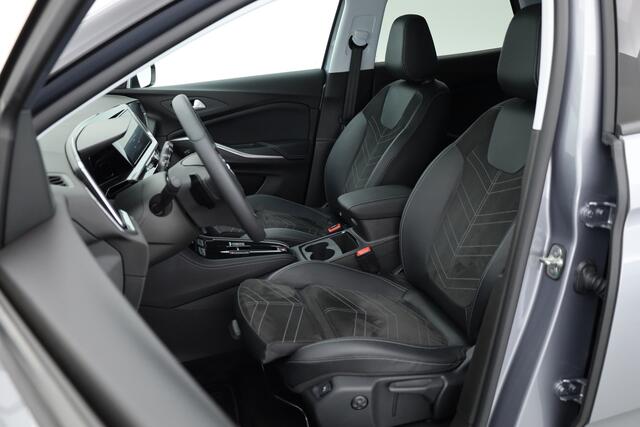 Opel Grandland 1.2 Turbo Ultimate | CarPlay | Navi | Stoelver. | PDC V+A | DAB