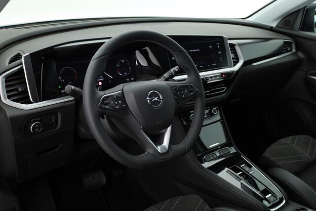 Opel Grandland 1.2 Turbo Ultimate | CarPlay | Navi | Stoelver. | PDC V+A | DAB
