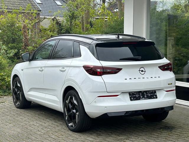 Opel Grandland 1.6 Turbo Plug-In Hybrid GSe | Elektrische kofferklep | Parkeersensoren V+A | Achteruitrijcamera | Climate & Cruise control | Navigatie