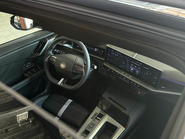 Opel Grandland Electric GS 73 kWh | Lederen bekleding | Stoelverwarming/Ventilatie + massage | Panoramadak | Focal Audio | LED matrix | 20'' lichtmetalen velgen | Warmtepomp | HUD