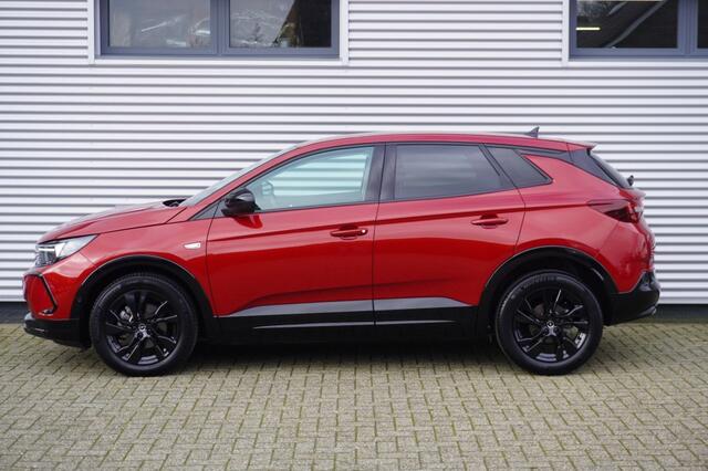 Opel Grandland 1.2 Turbo GS Line / PDC / LED / 18 inch / CarPlay