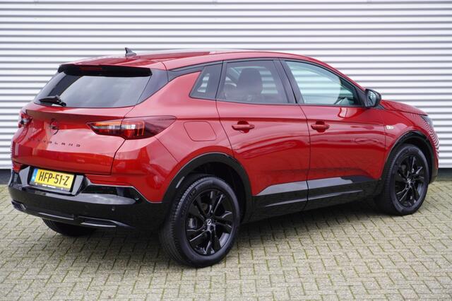 Opel Grandland 1.2 Turbo GS Line / PDC / LED / 18 inch / CarPlay
