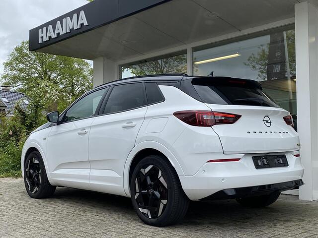 Opel Grandland 1.6 Turbo Hybrid Plug-In 4x4 GSe | Stoel- & stuurverwarming | Camera voor & achter | Elektr. achterklep | Navi | Adaptieve Cruise | Dodehoek detectie