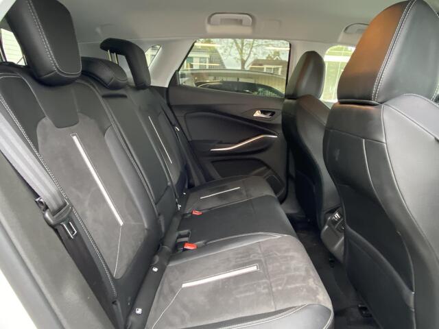Opel Grandland 1.6 Turbo Hybrid Plug-In 4x4 GSe | Stoel- & stuurverwarming | Camera voor & achter | Elektr. achterklep | Navi | Adaptieve Cruise | Dodehoek detectie