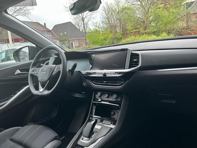 Opel Grandland 1.6 Turbo Plug-In Hybrid GS | Climate & Cruise control | Achteruitrijcamera | Parkeersensoren v+A | Navigatie
