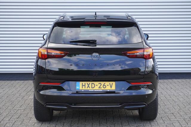 Opel Grandland 1.2 Turbo GS Automaat / Camera / Winterpakket / AGR-stoelen / Navi